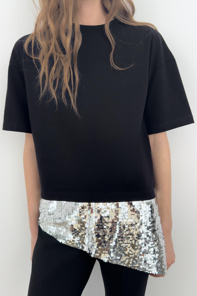 T-SHIRT ASYMÉTRIQUE PAILLETTES
