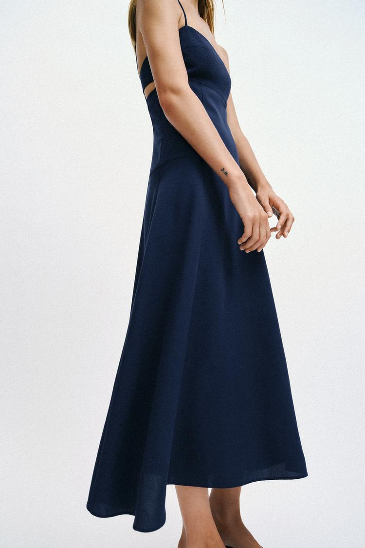 ROBE MI-LONGUE BRETELLES CUT OUT