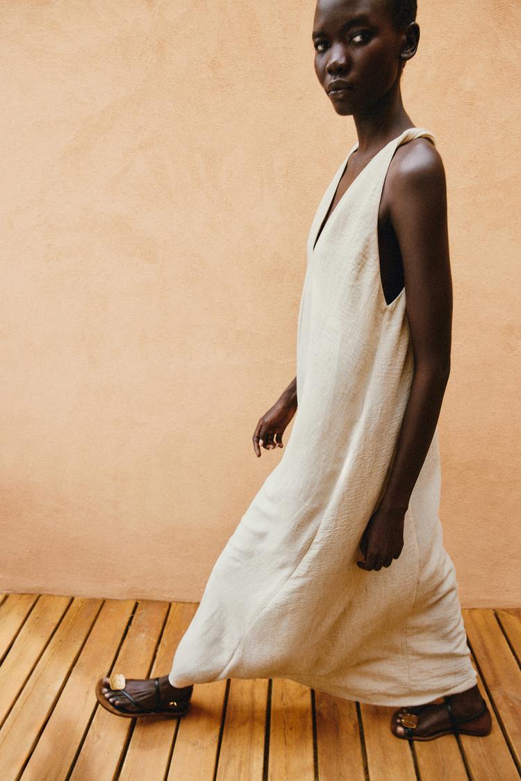 ROBE MI-LONGUE RUSTIQUE ET AMPLE