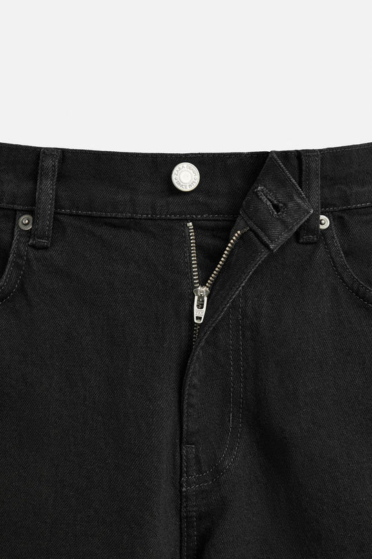 SHORT EN DENIM COUPE CLASSIQUE