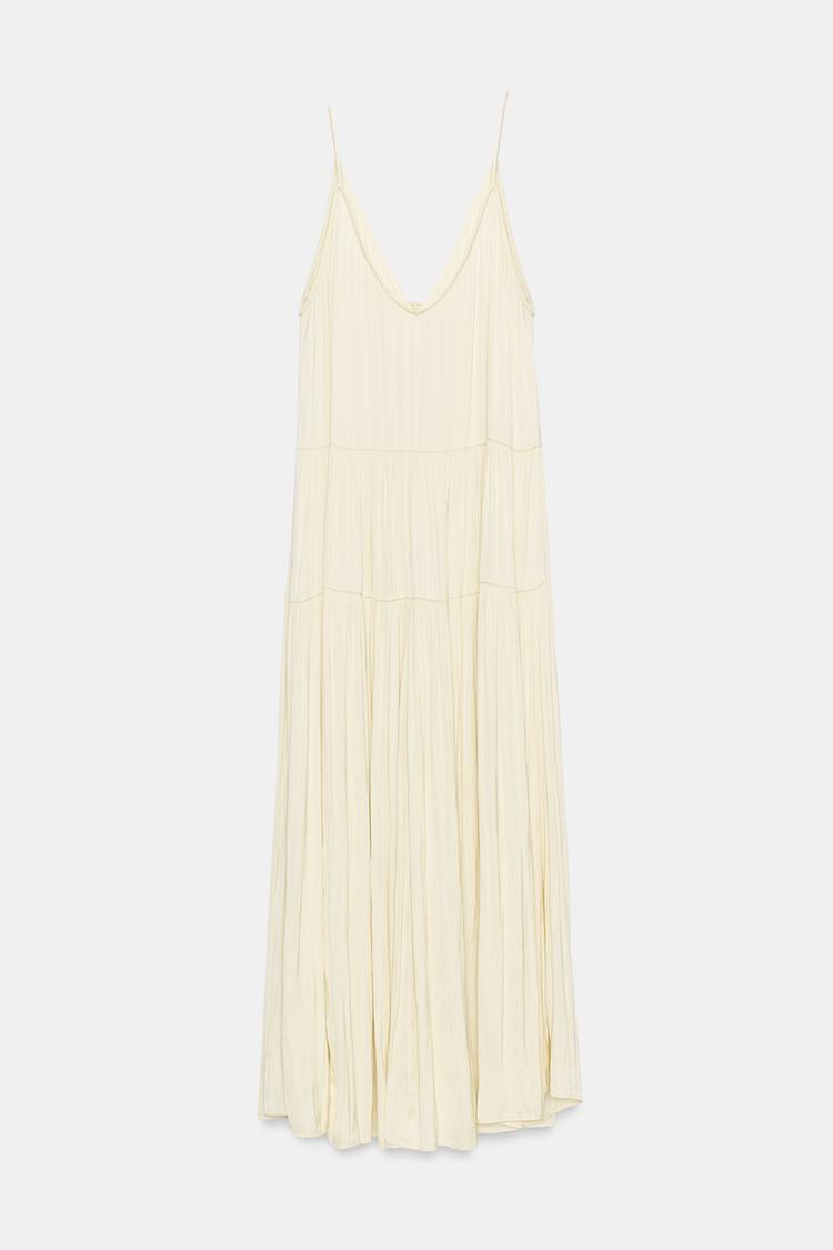 ROBE LONGUE SATINÉE À PLIS