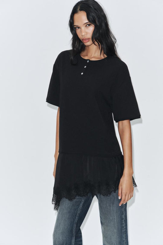 T-SHIRT EN MATIÈRES VARIÉES ET DENTELLE COL TUNISIEN