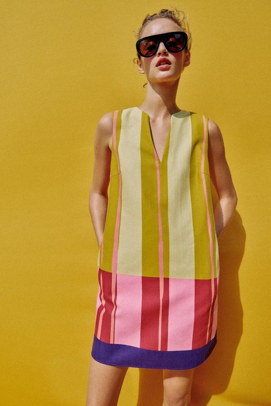 ROBE COURTE À RAYURES