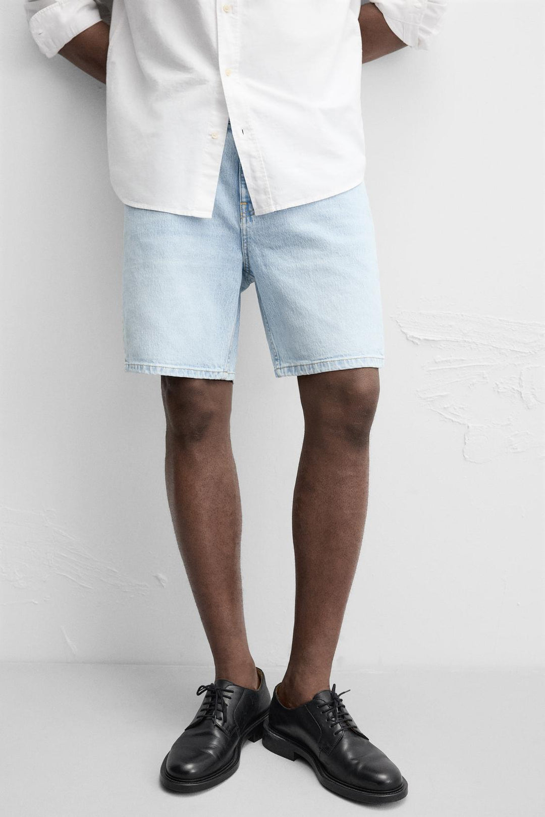 SHORT EN DENIM COUPE CLASSIQUE