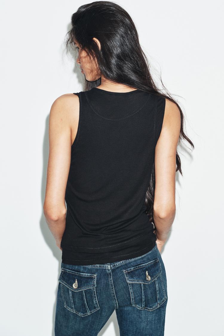 T-SHIRT EFFET DOUBLE SANS MANCHES