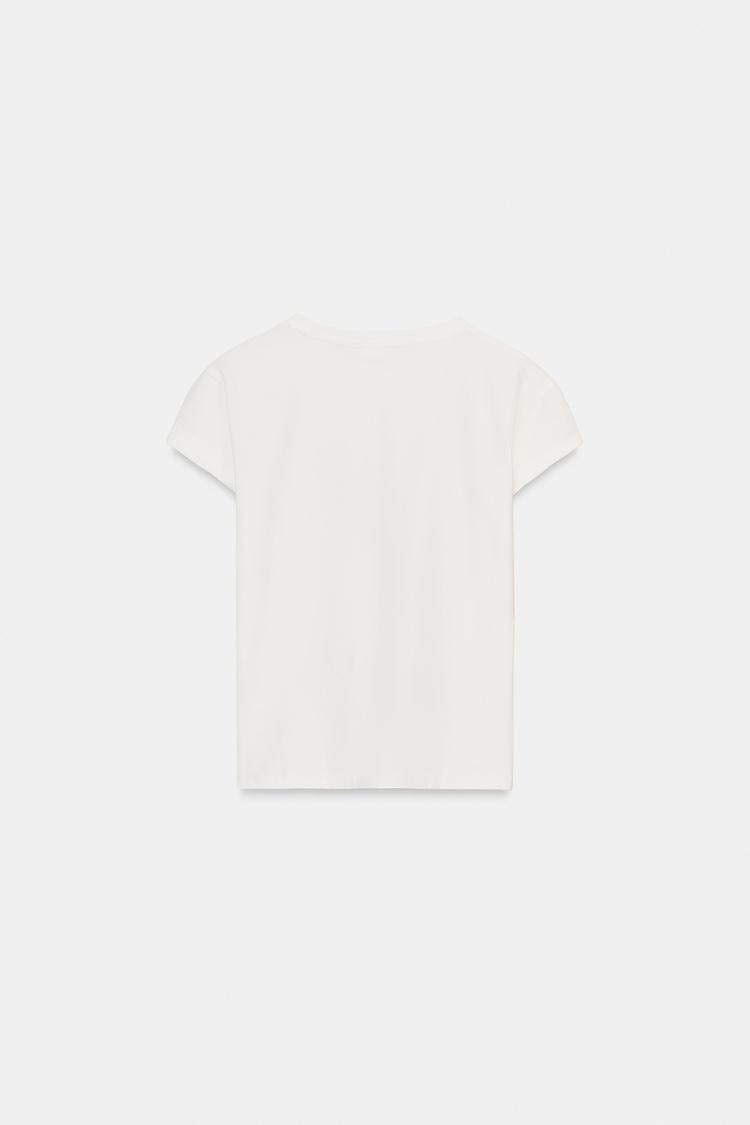 T-SHIRT À INSCRIPTION SUR LE DEVANT