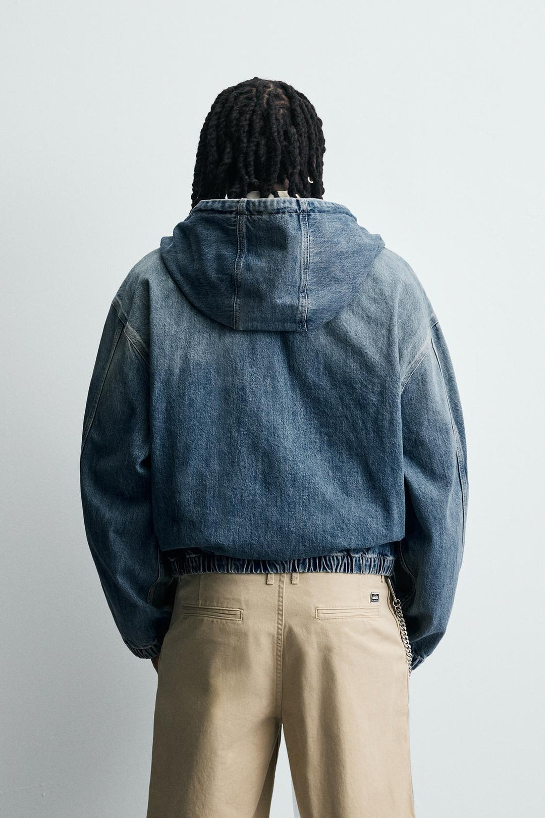VESTE DÉLAVÉE À CAPUCHE