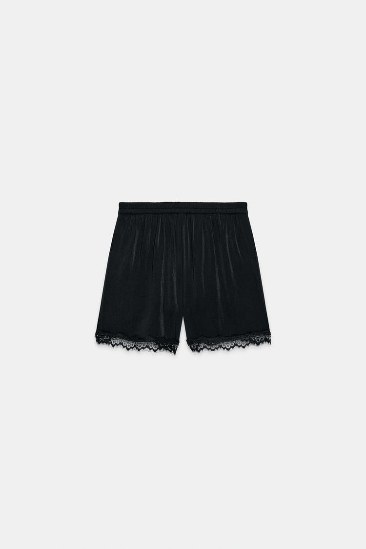 SHORT SATINÉ DENTELLE
