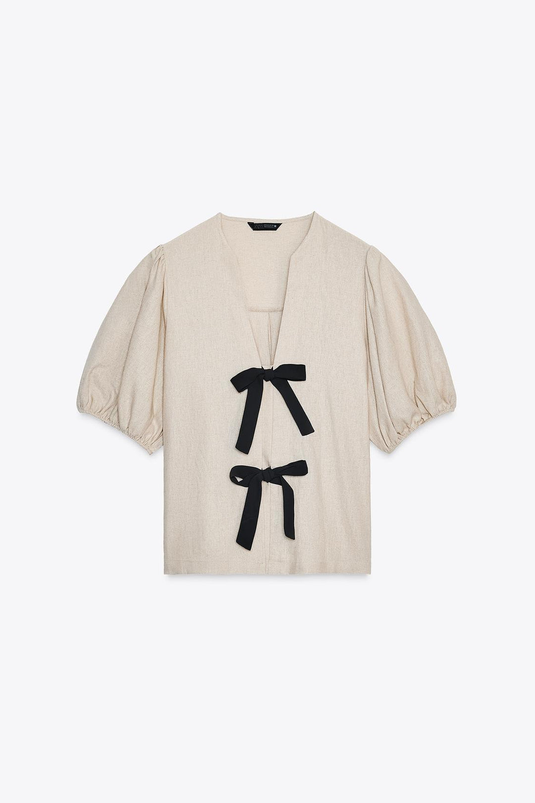 BLOUSE À LACETS AVEC LIN