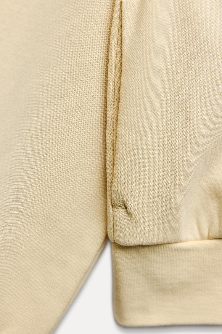 Sweat à capuche avec poches - Noir