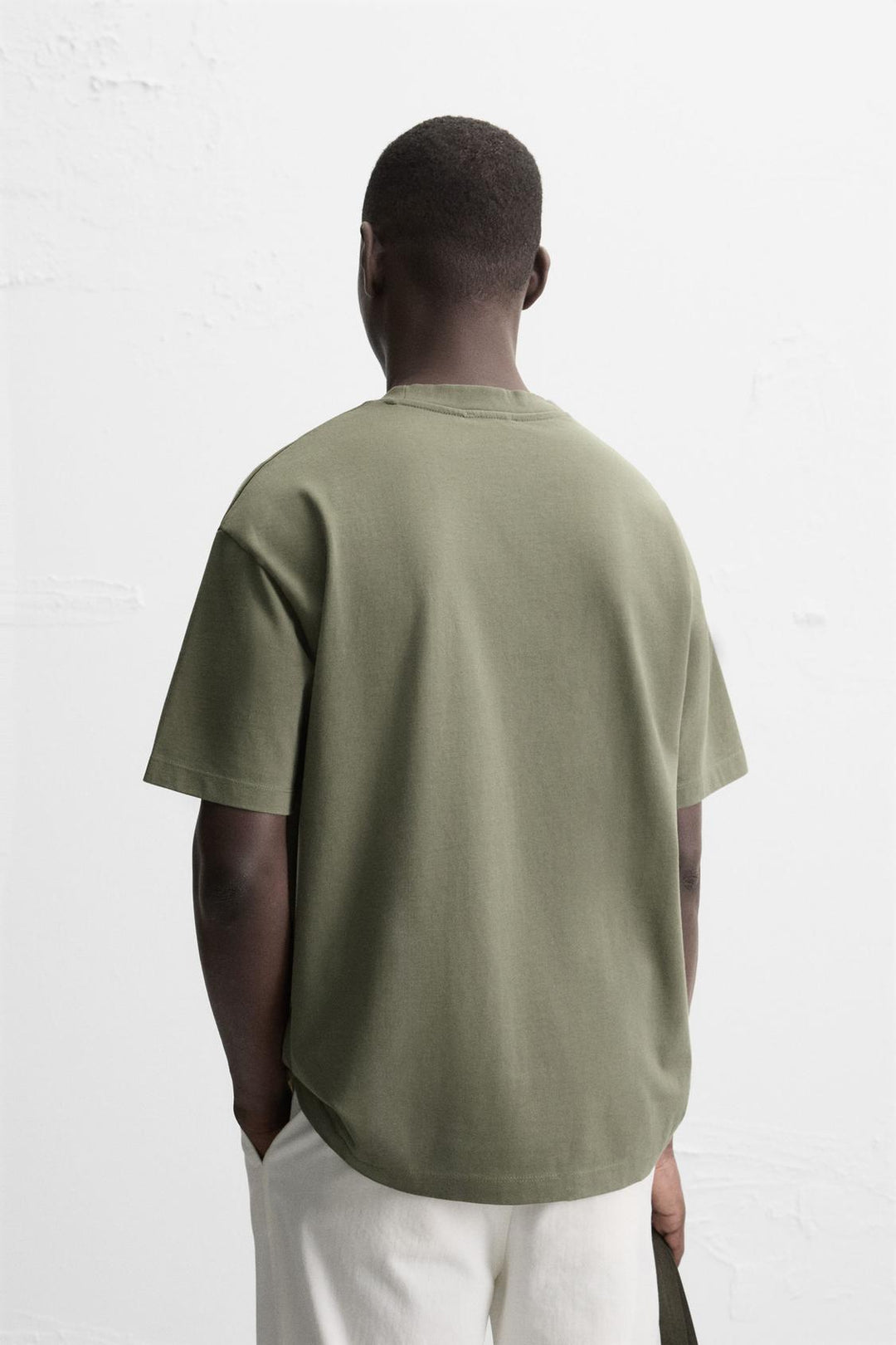 T-SHIRT HEAVYWEIGHT BASIQUE