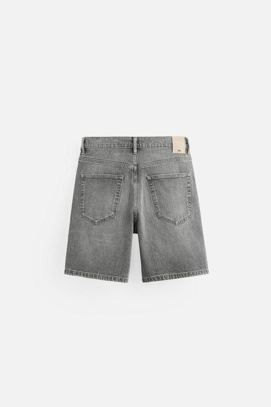 SHORT EN DENIM COUPE CLASSIQUE