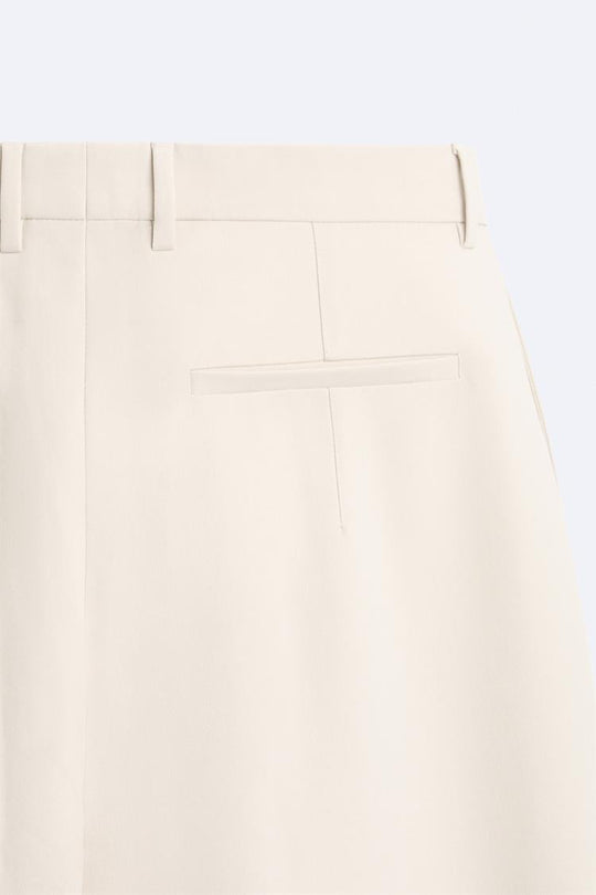 Pantalon coupe large a plis - Beige