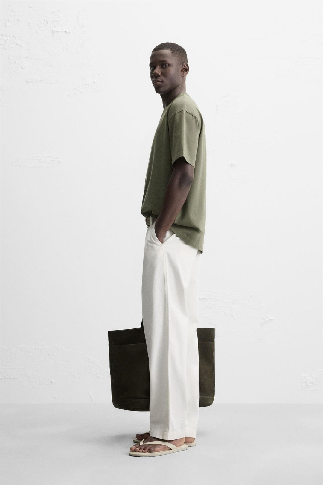 T-SHIRT HEAVYWEIGHT BASIQUE