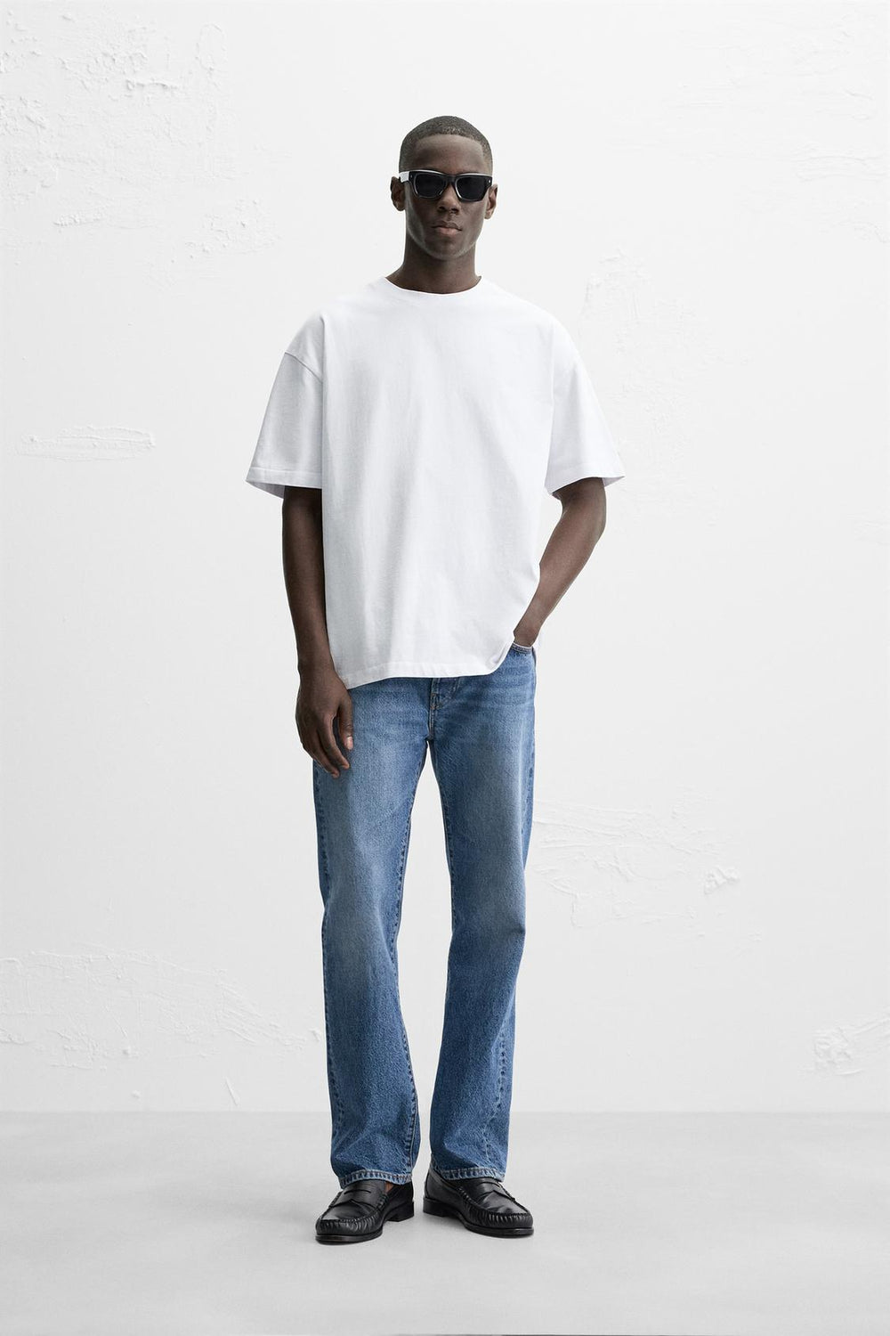 T-SHIRT HEAVYWEIGHT BASIQUE