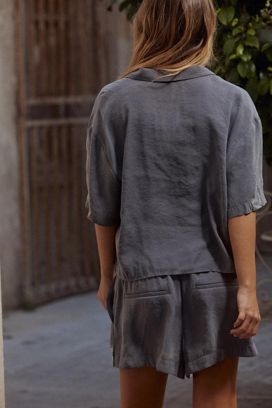 CHEMISE FLUIDE MANCHES COURTES