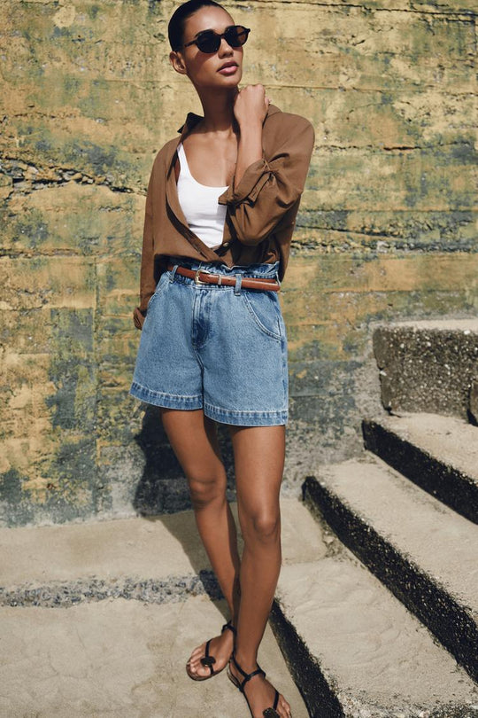 SHORT BAGGY AVEC CEINTURE