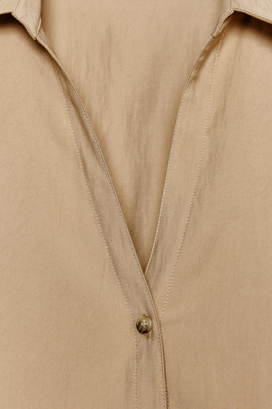 CHEMISE MANCHES COURTES LARGES