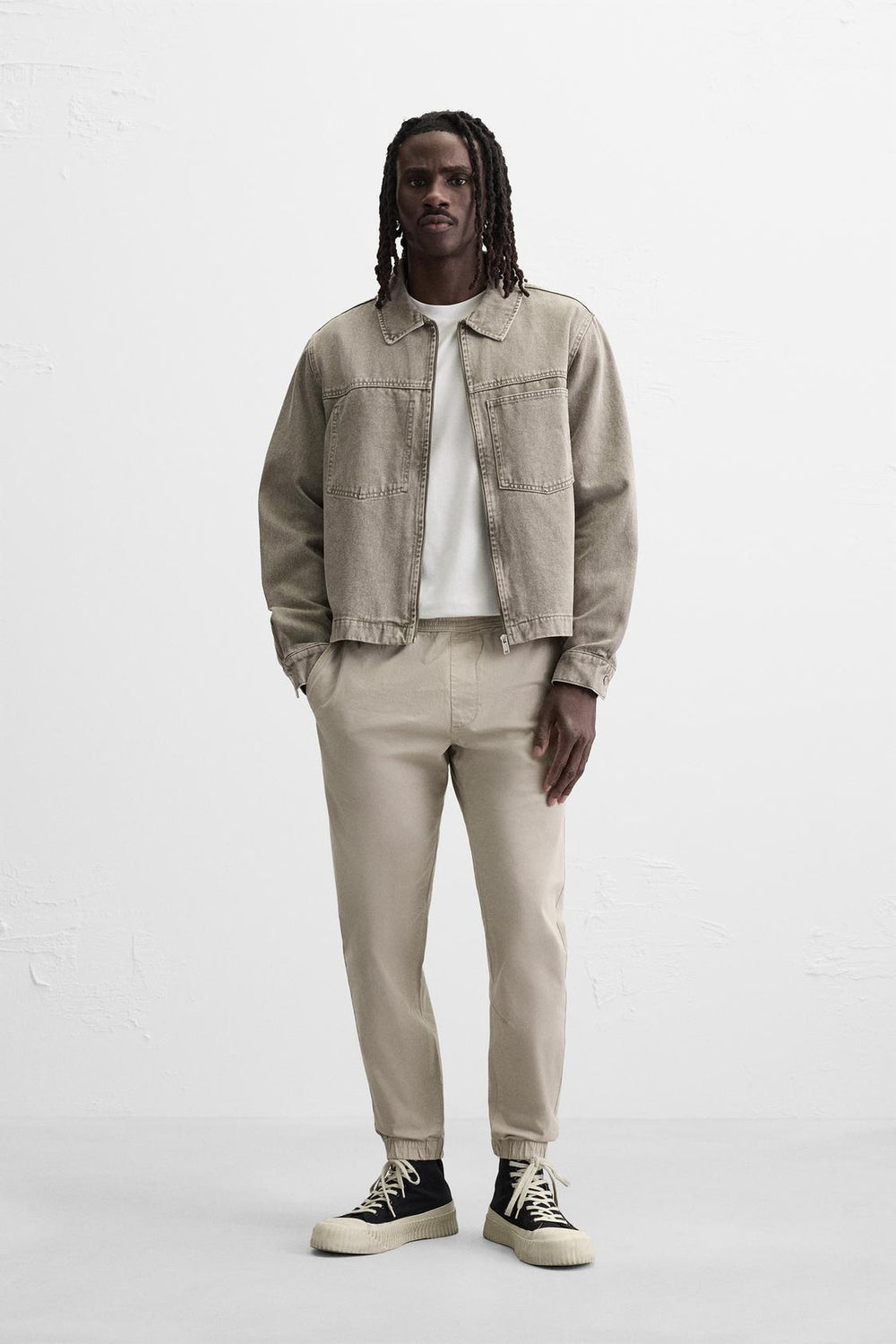 PANTALON DÉLAVÉ AVEC TAILLE JOGGING