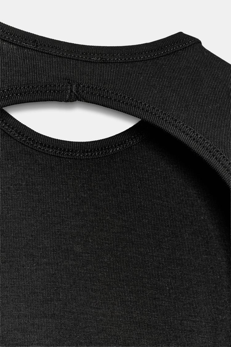 T-SHIRT OUVERTURE DOS