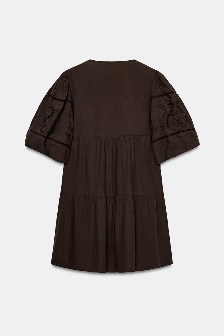 ROBE COURTE EN POPELINE BRODÉE