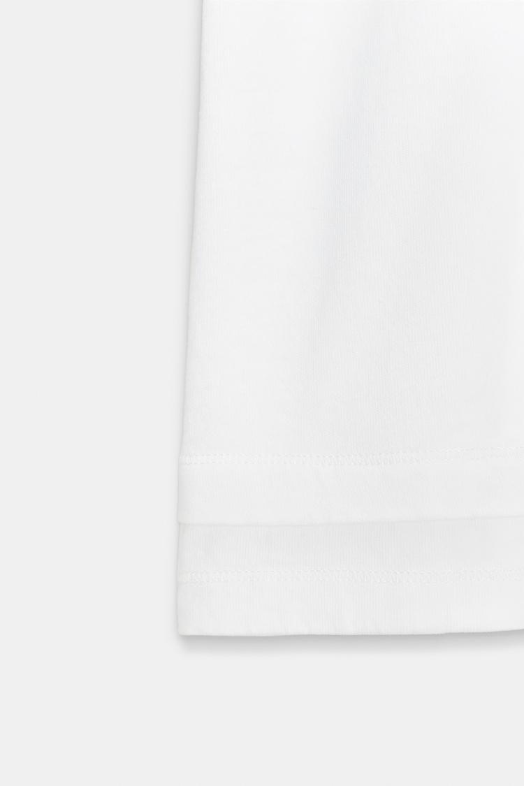 T-SHIRT À MANCHES COURTES EFFET DOUBLE