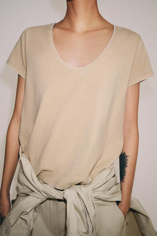 T-SHIRT EN COTON À MANCHES COURTES