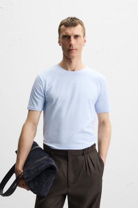 T-SHIRT SLIM FIT BASIQUE