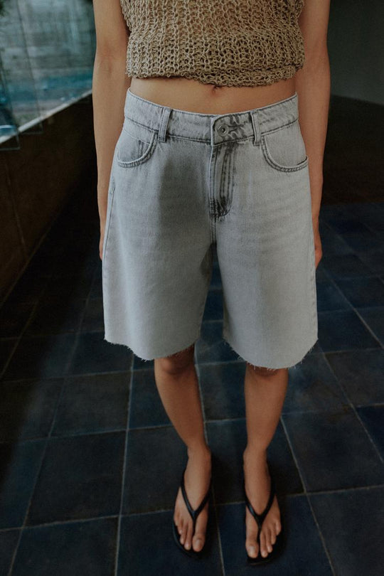 SHORT Z1975 EN DENIM TAILLE MI-HAUTE