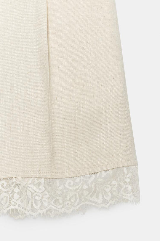 BERMUDA À PINCES EN DENTELLE