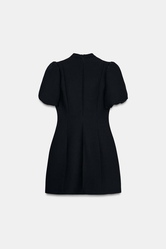 ROBE COURTE À MANCHES BOUFFANTES