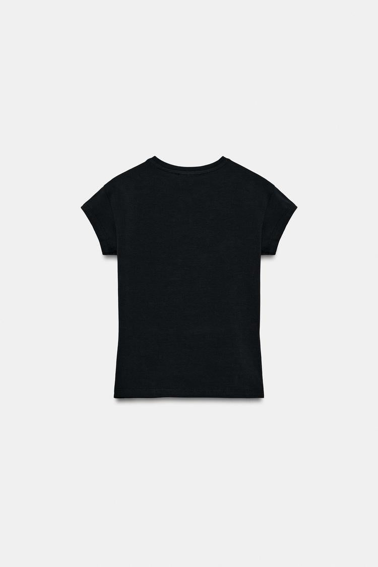 T-SHIRT À INSCRIPTION SUR LE DEVANT