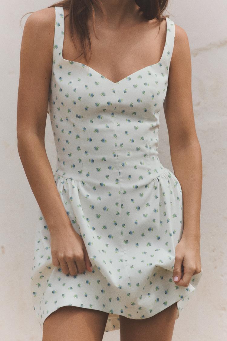 ROBE COURTE À IMPRIMÉ FLEURI