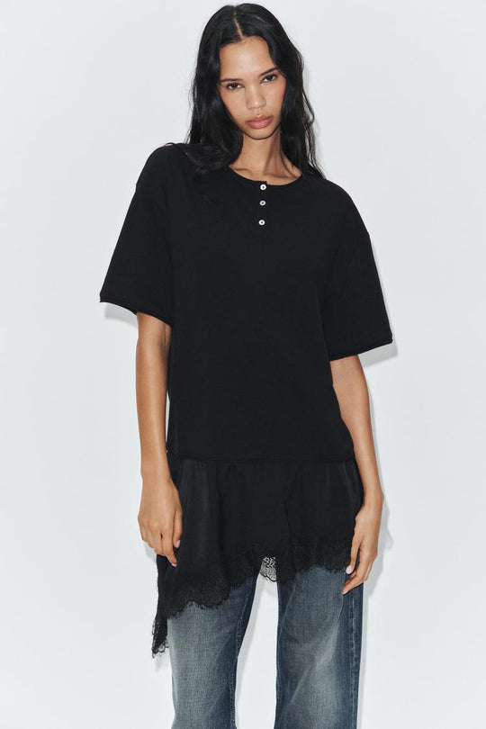T-SHIRT EN MATIÈRES VARIÉES ET DENTELLE COL TUNISIEN