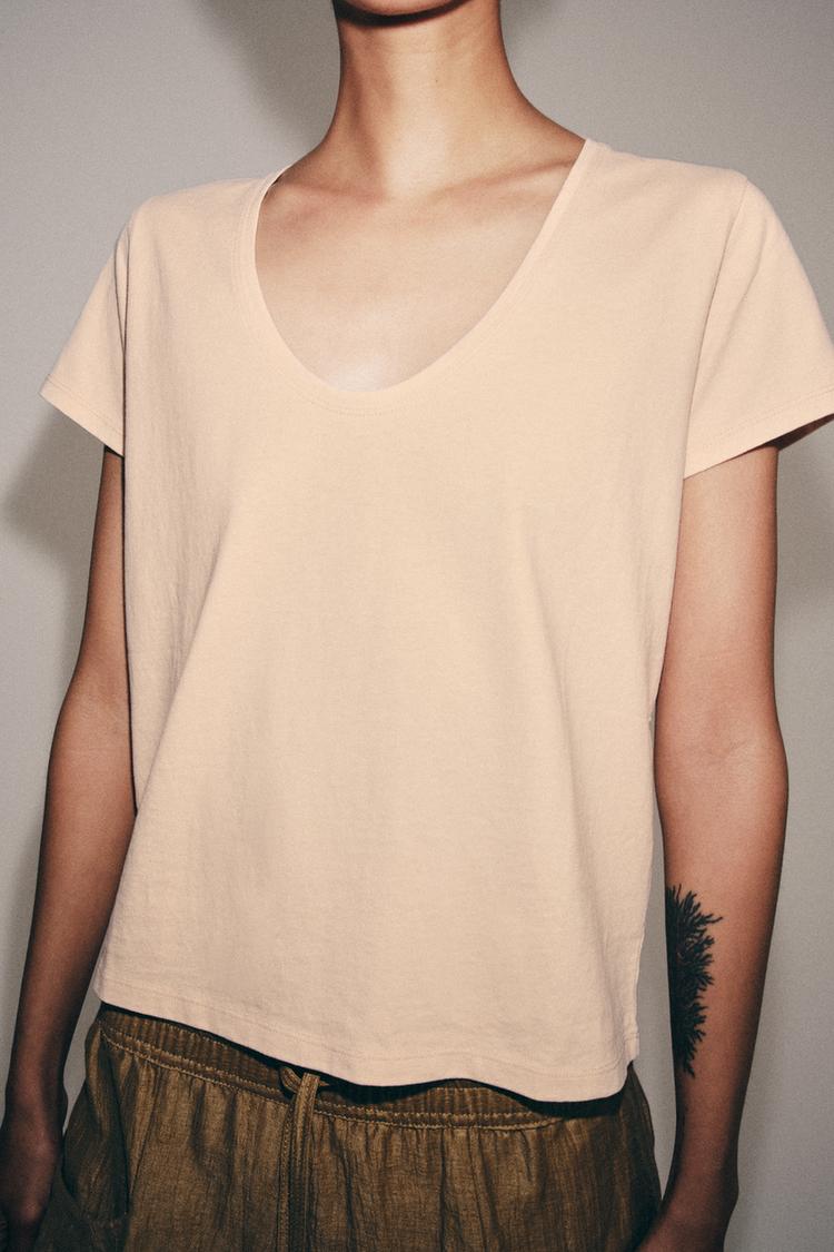 T-SHIRT EN COTON À MANCHES COURTES