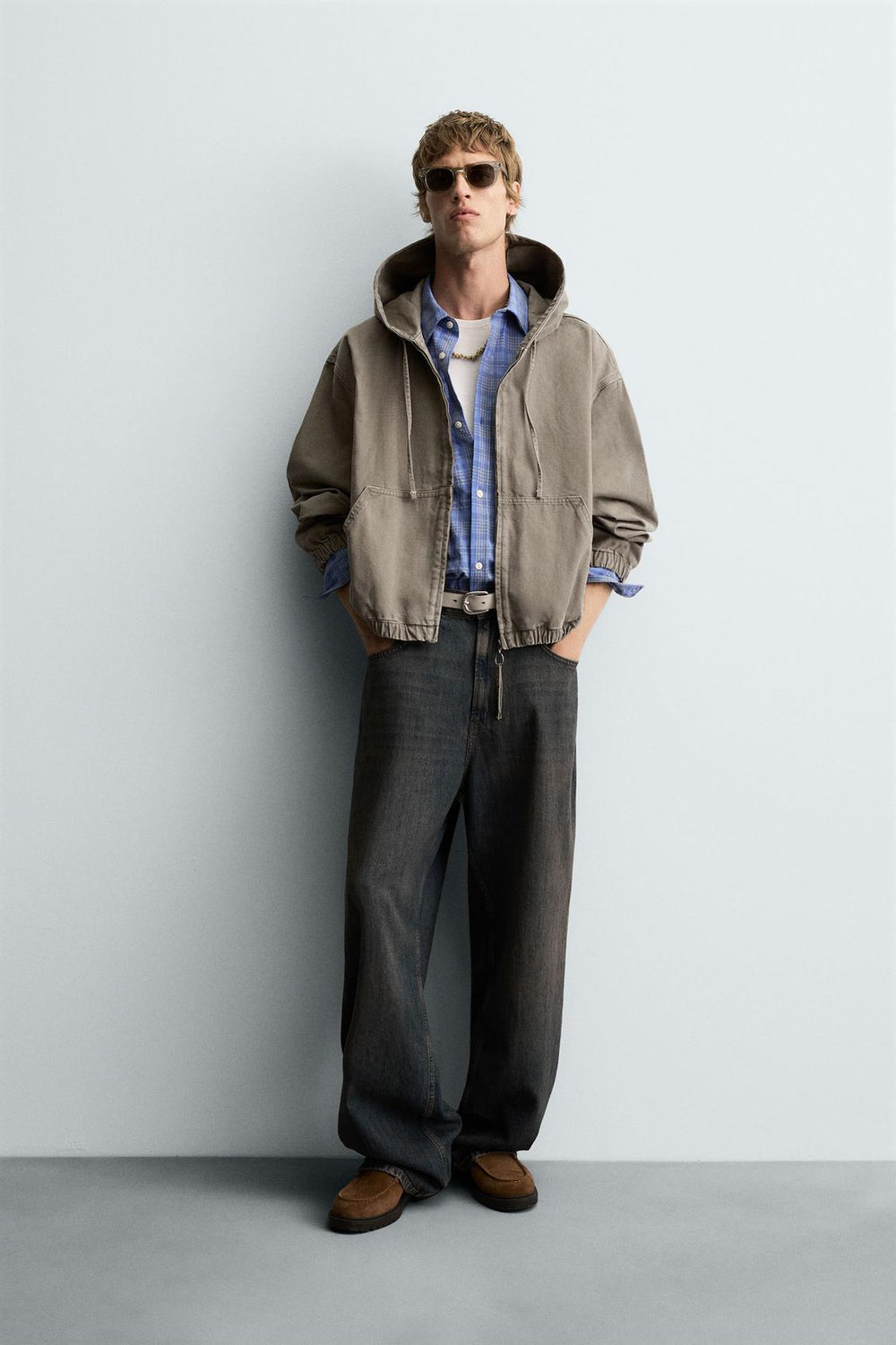 VESTE DÉLAVÉE À CAPUCHE
