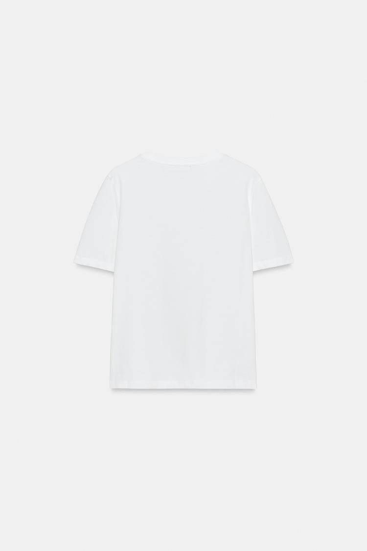 T-SHIRT POCHE BRODÉE