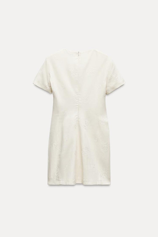 Robe courte
