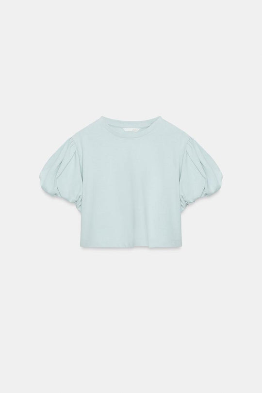 T-SHIRT COURT À MANCHES AMPLES