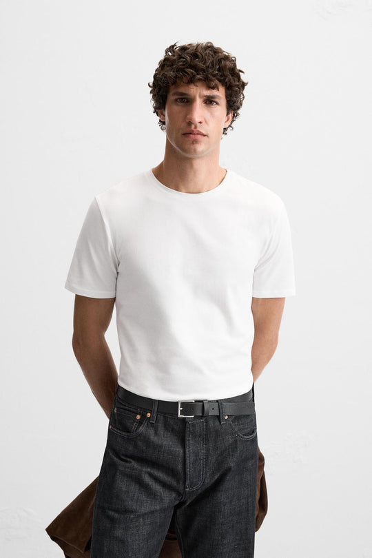 T-SHIRT SLIM FIT BASIQUE
