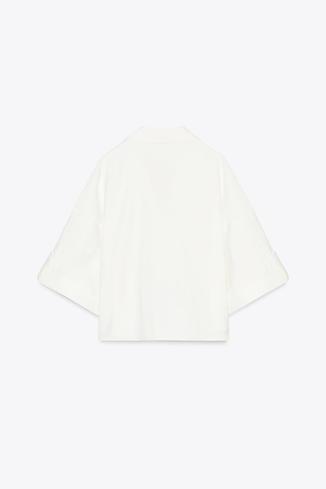 CHEMISE MANCHES COURTES LARGES
