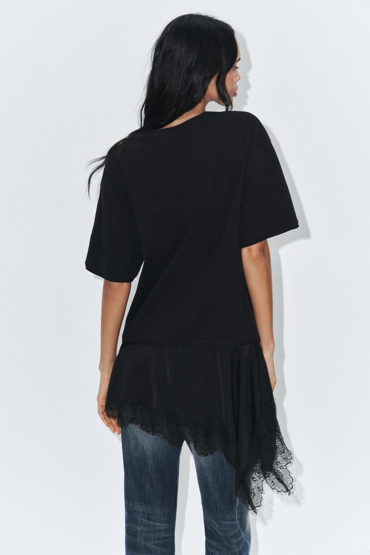 T-SHIRT EN MATIÈRES VARIÉES ET DENTELLE COL TUNISIEN