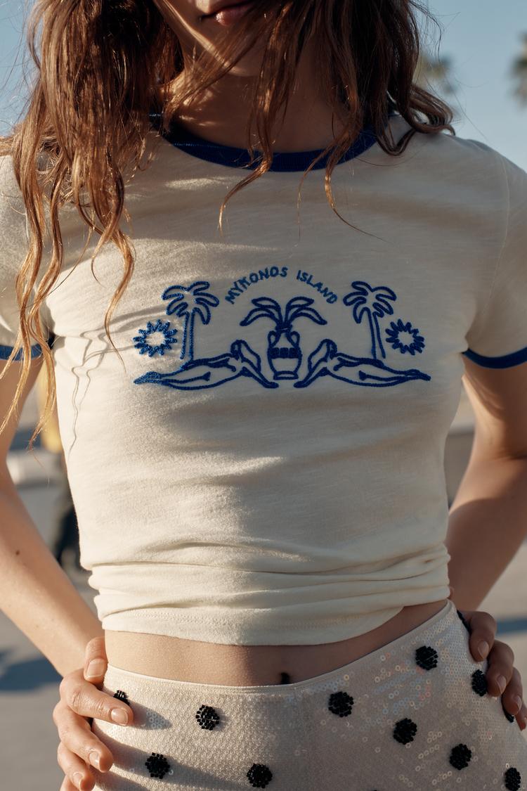 T-SHIRT MANCHES COURTES BRODERIES