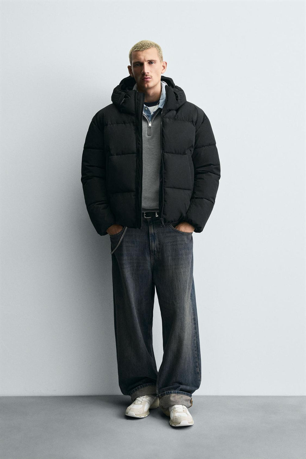 VESTE REMBOURRÉE À CAPUCHE