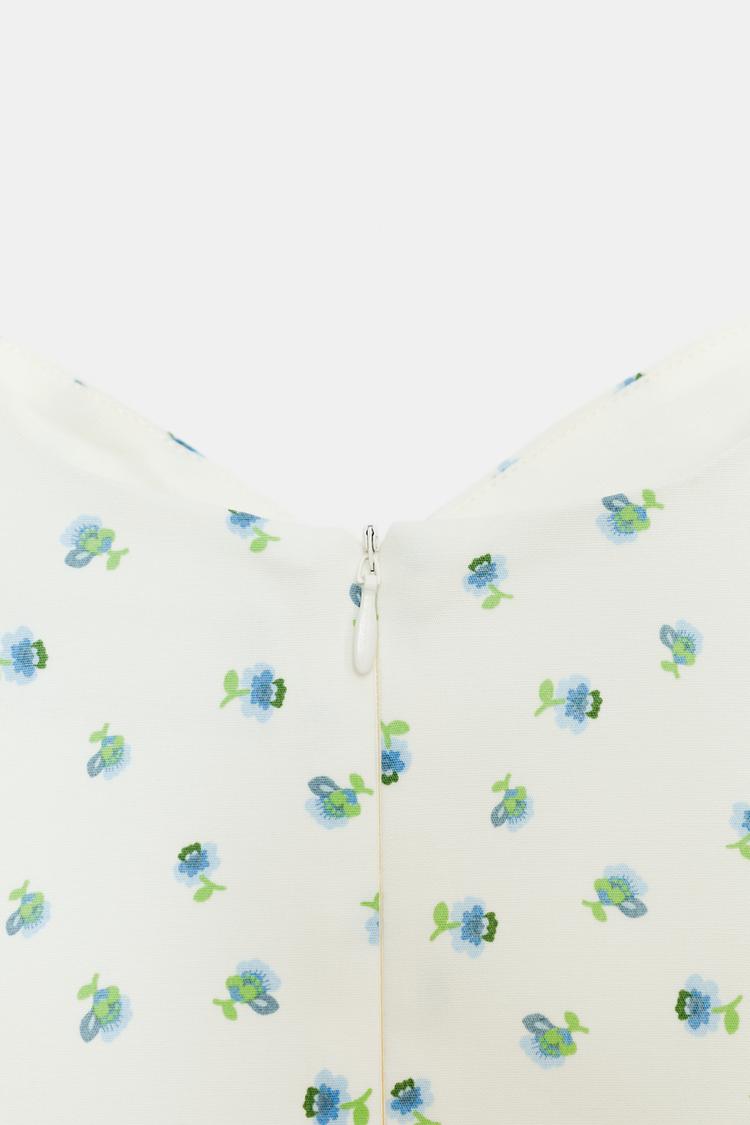 ROBE COURTE À IMPRIMÉ FLEURI