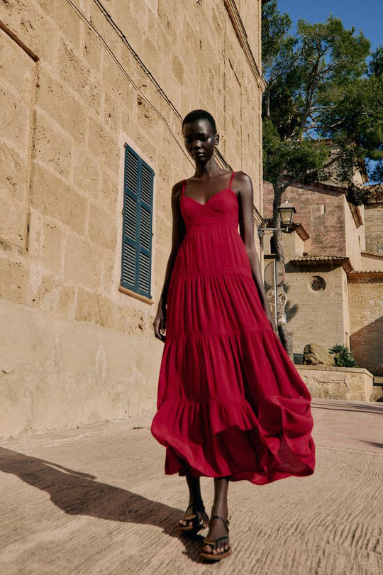 ROBE LONGUE À BRETELLES