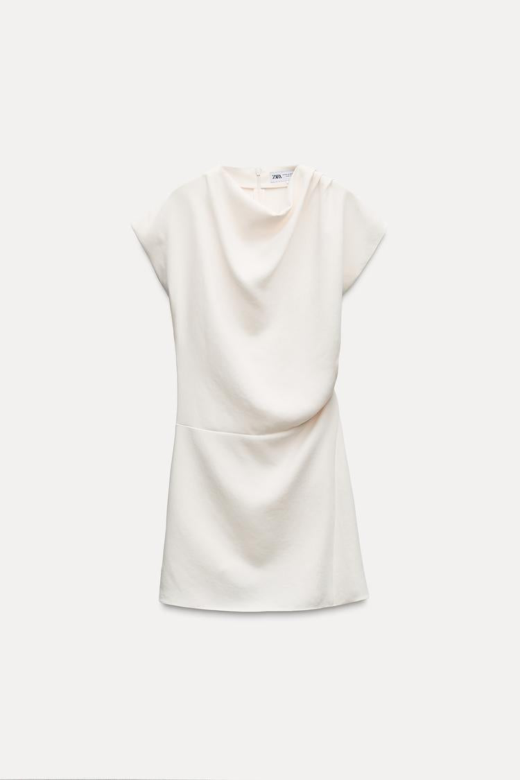 Robe courte