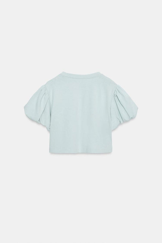 T-SHIRT COURT À MANCHES AMPLES