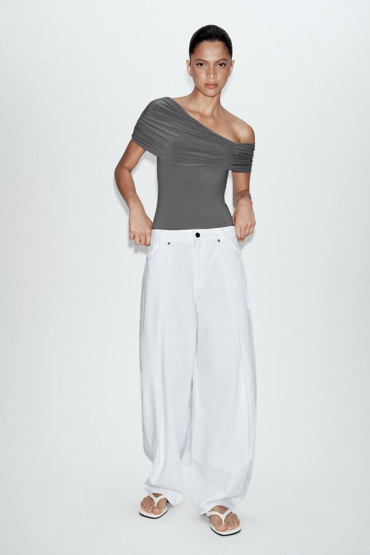 BODY ASYMÉTRIQUE À PLIS