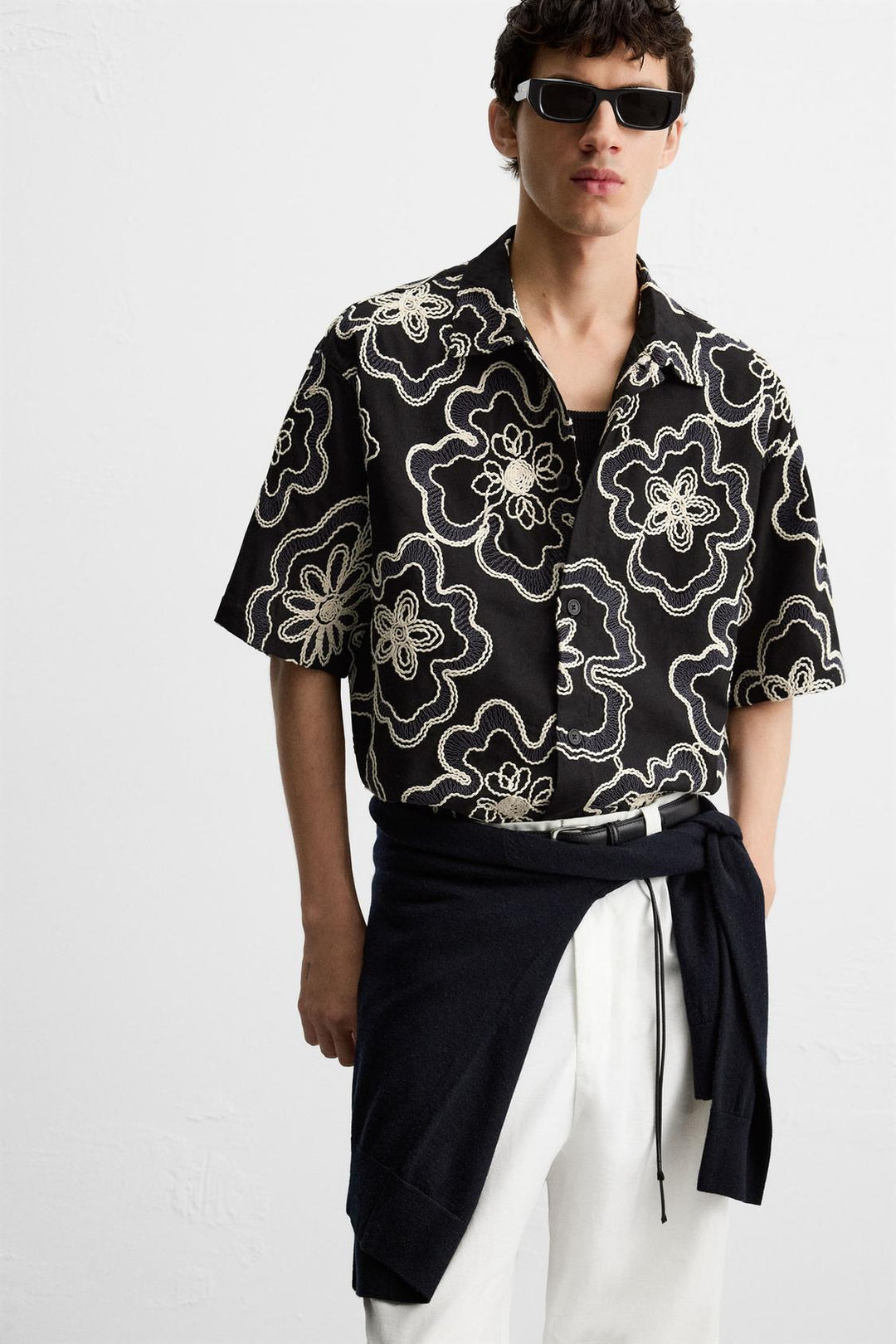 CHEMISE BRODERIES RELIEF